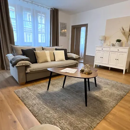 Oriel Des Arcades - Centre Apartamento Colmar