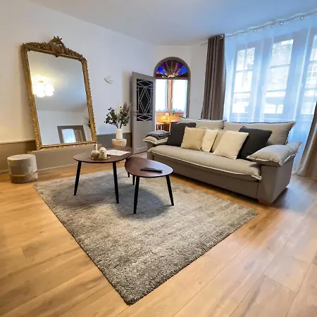 Oriel Des Arcades - Centre Apartamento